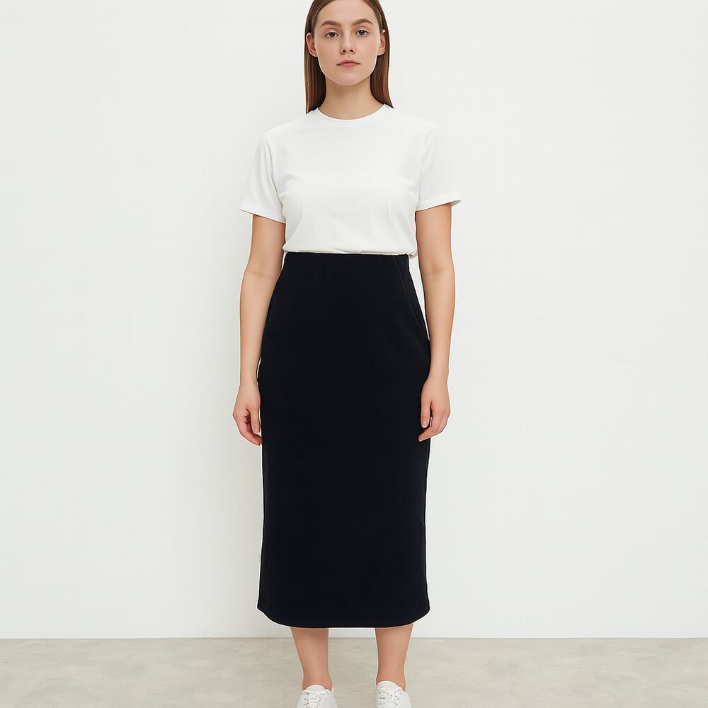 Lululemon Softstreme High-Rise‎ Midi Skirt in Black